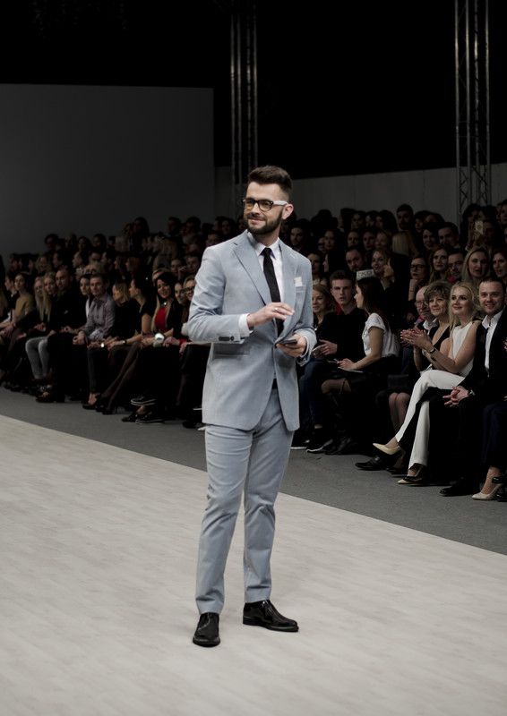 TOPV10 BY IVAN AIPLATOV 5